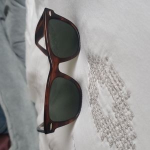 Small face shape Ray-Ban Wayfarer tortoise brown
